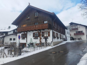 Ferienwohnung Höllisch